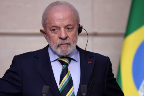 Dois em cada três brasileiros são contra a reeleição de Lula