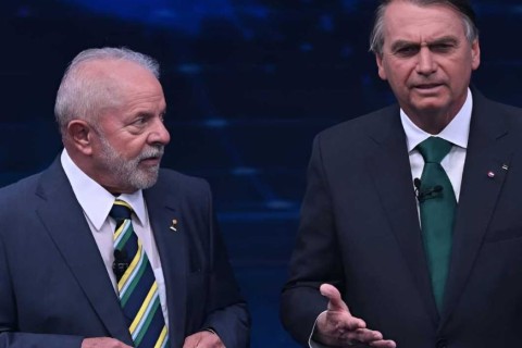Paraná Pesquisas: Bolsonaro lidera cenário para 2026 e venceria Lula no 1º turno