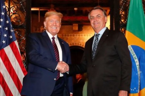 "Trump me tratava como um irmão", diz Bolsonaro ao relembrar planos conjuntos para o Brasil