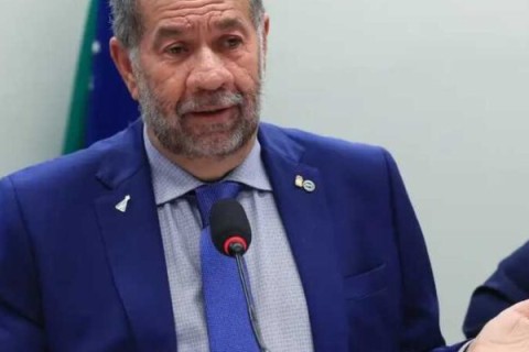 Carlos Lupi sobre fraude: ‘A gente sempre soube, não vamos fingir’