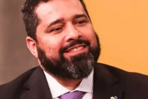 URGENTE: Presidente dos Correios pede demissão da estatal
