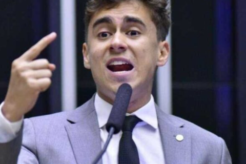 Nikolas aciona TCU após AGU contratar defesa para Moraes