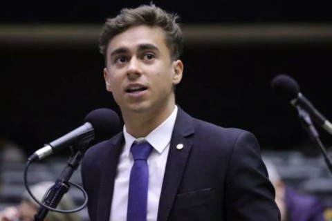 Nikolas expõe contradições na condenação no caso de peruca