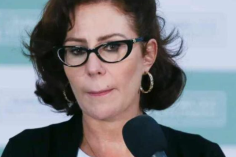 Carla Zambelli deixa o Brasil: ‘Cansei de ficar calada’