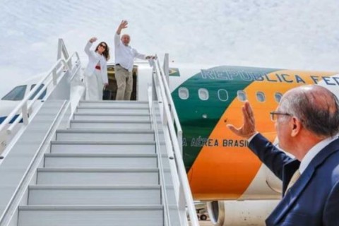 Despesas com viagens de pessoas sem cargo crescem 213% sob Lula