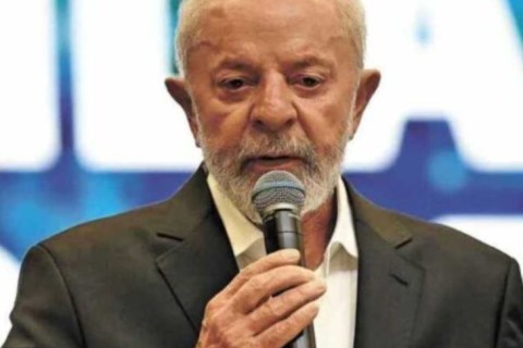 Lula condecora Janja, Moraes e Felipe Neto com Ordem Nacional do Mérito Educativo