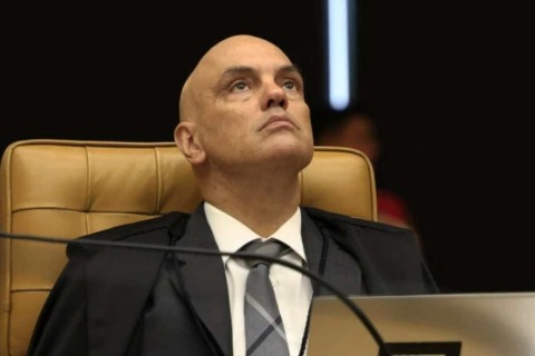 Chefe de Sanções dos EUA se reúne com Flávio Bolsonaro no Senado e pode discutir sanções contra Moraes