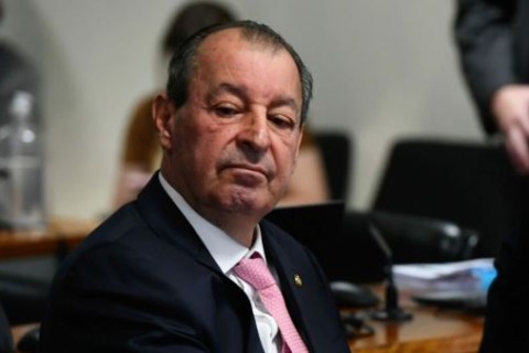 Fracasso do PT: oposição derrota candidato de Lula e assume CPMI do INSS