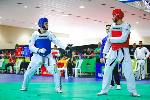 Atletas rio-verdenses fazem história no Taekwondo nacional em Sergipe