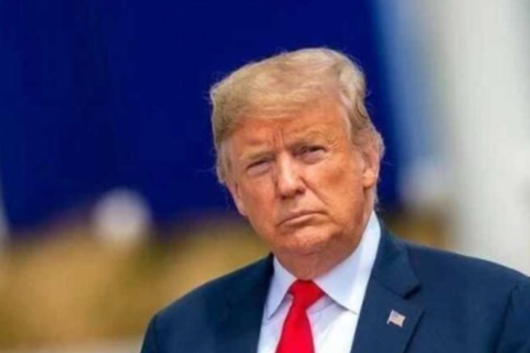 Em recado a Russia, Trump cita submarinos nucleares dos EUA