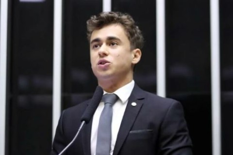 Nikolas adere a campanha de Musk e cancela conta na Netflix