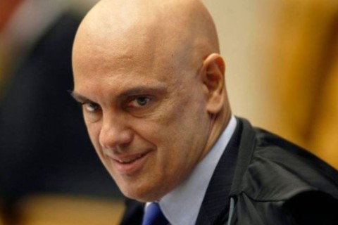 URGENTE: Moraes inclui deputado em inquérito por articular com governo Trump