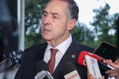 Sindicalistas protestam contra Barroso na USP: ‘Pejotização é fraude’