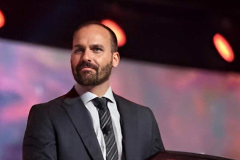Eduardo Bolsonaro faz 3 sugestões após ofensiva de Trump a Moraes e Lula