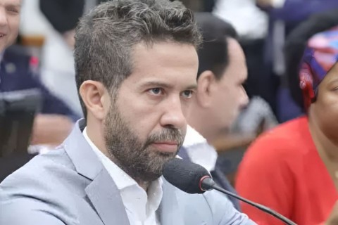 OAB-MG suspende André Janones pela quarta vez