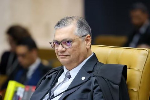 Rio Verde e Mineiros têm turmas de medicina suspensas por Flávio Dino