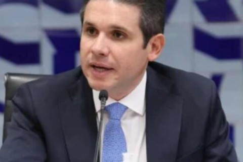Motta rejeita avanço em PL da Anistia e cria novo obstáculo político