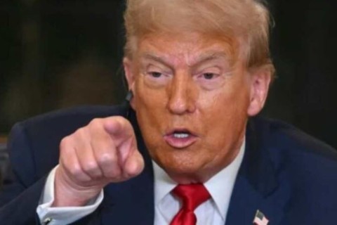 URGENTE: Trump assina decreto que oficializa tarifas de 50% ao Brasil