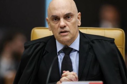 Eduardo revela que Casa Branca prepara sanções contra Viviane, esposa de Moraes