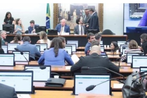 Projeto antiMST é aprovado na CCJ da Câmara