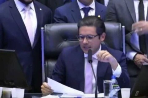Hugo  Motta: Não esperem omissão desta presidência para decidir qualquer tema