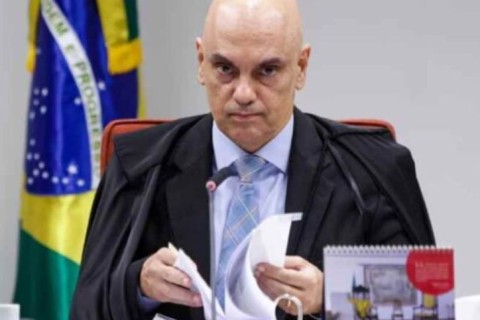 Moraes nega depoimento de Augusto Aras pedido por Filipe Martins