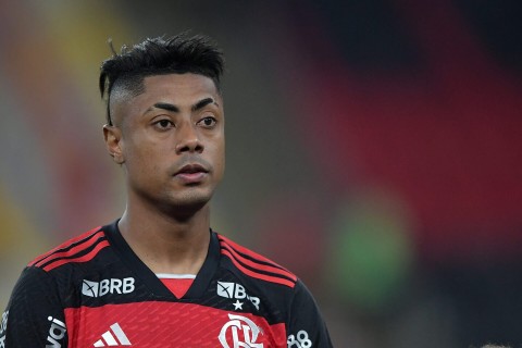 Caso Bruno Henrique: indiciamento de atacante do Flamengo ganha destaque em jornais pelo mundo