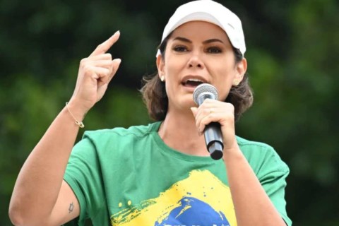 Michelle Bolsonaro diz que denúncia da PGR é “pau de arara do século 21”