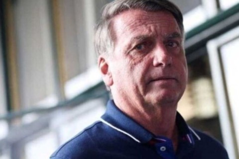 Médicos confirmam que a única saída para Bolsonaro é a cirurgia