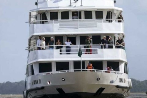 Lula e Janja se hospedam em iate de luxo durante a COP30