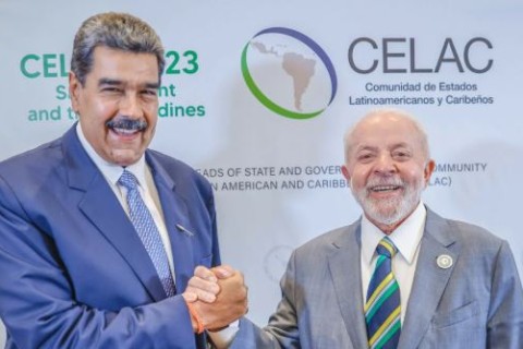 PT sai em defesa de Maduro e ataca Donald Trump por operações da CIA na Venezuela