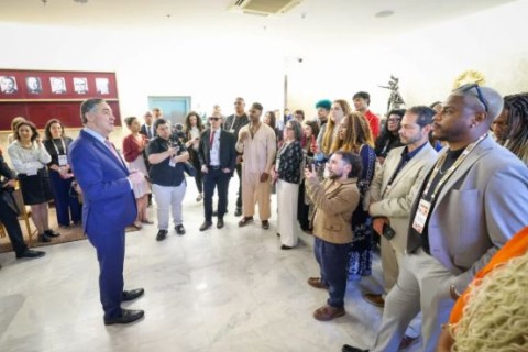 STF abre as portas para influenciadores enquanto protestos contra Moraes tomam as ruas