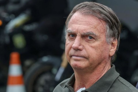 Juiz suspende benefícios de Bolsonaro e decisão é movida pelo sobrinho de Dilma
